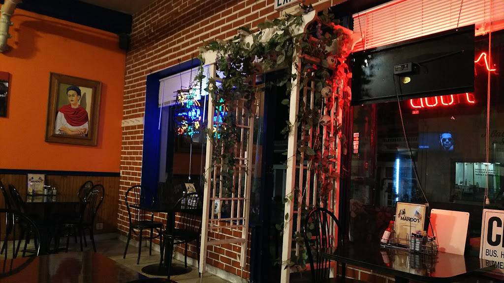 Mandos Restaurant | restaurant | 162 Fountain Ave, Pacific Grove, CA 93950, USA | 8316569235 OR +1 831-656-9235