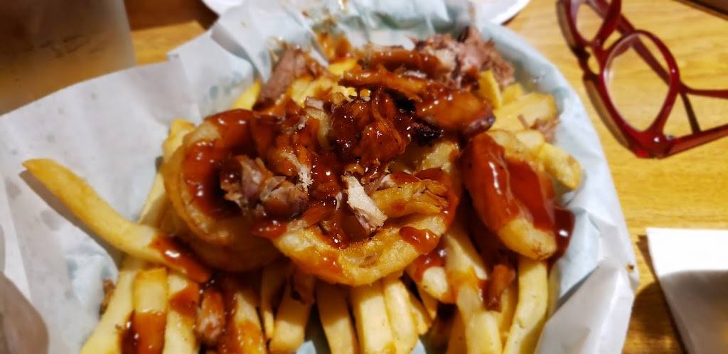 Ole Tyme Charleys | restaurant | 31 S River St, Plains, PA 18705, USA | 5708223332 OR +1 570-822-3332