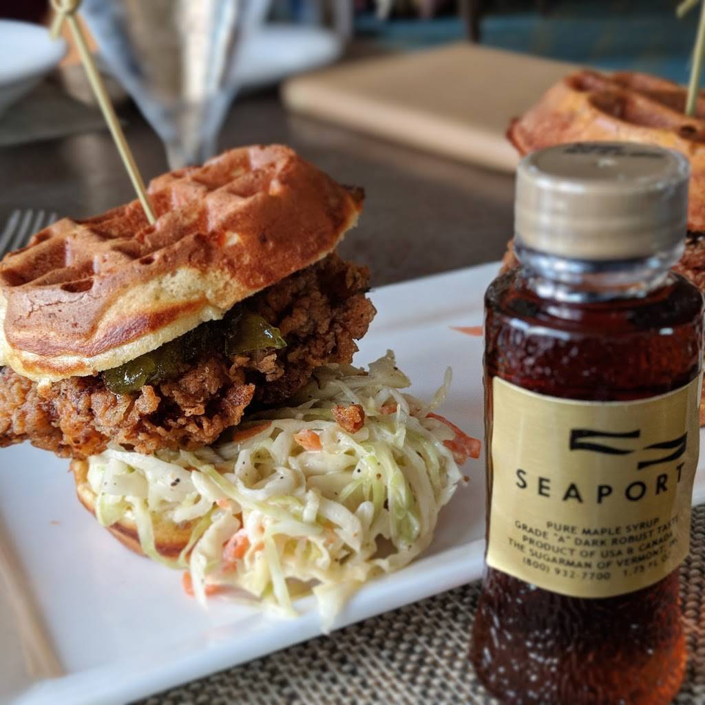 Tamo Bistro & Bar | restaurant | 1 Seaport Ln, Boston, MA 02210, USA | 6173854304 OR +1 617-385-4304