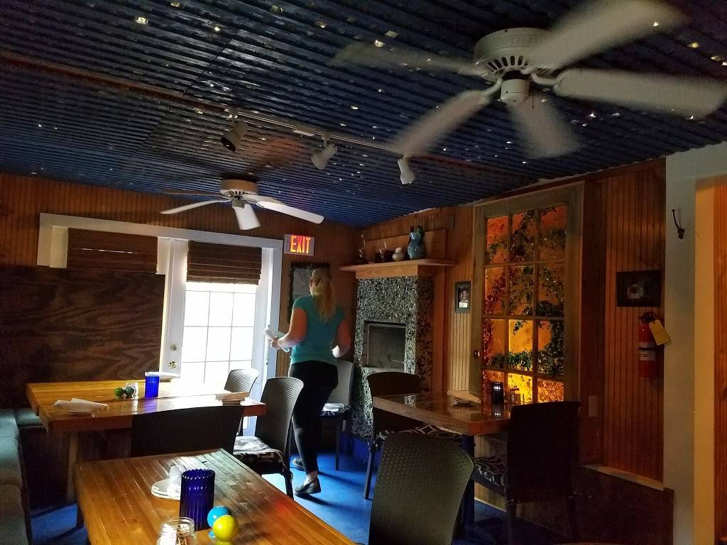 Roadside Bar & Grill | restaurant | 1193 Duck Rd, Duck, NC 27949, USA | 2522615729 OR +1 252-261-5729