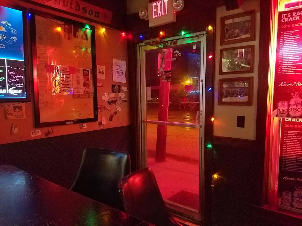 Elberts Lounge | restaurant | 14421 E Hazel St, Daleville, IN 47334, USA | 7653783330 OR +1 765-378-3330