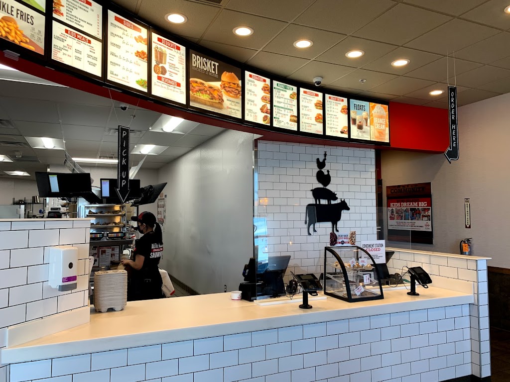 Arbys | meal takeaway | 8525 Blue Diamond Rd Suite 140, Las Vegas, NV 89178, USA | 7023311791 OR +1 702-331-1791