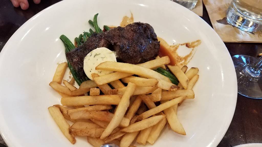 Abigails American Bistro | restaurant | 493 Roger Williams Ave, Highland Park, IL 60035, USA | 8477804862 OR +1 847-780-4862