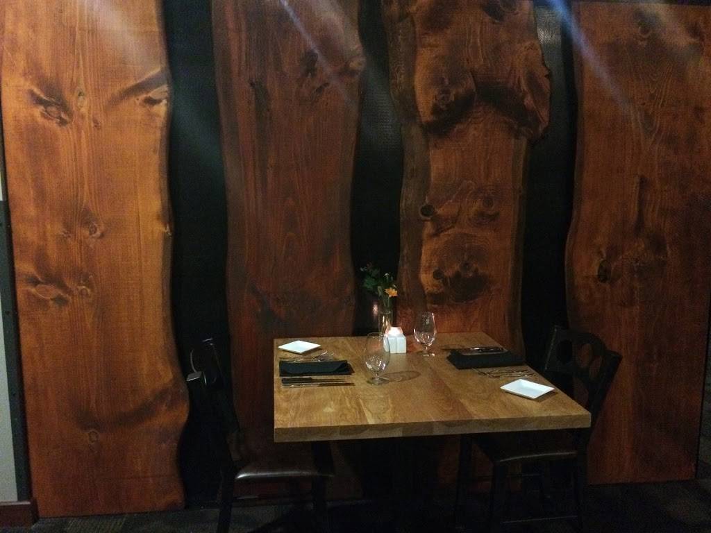 Willoughby’s | restaurant | 2559 Mountain Rd, East Burke, VT 05832, USA | 8026267461 OR +1 802-626-7461