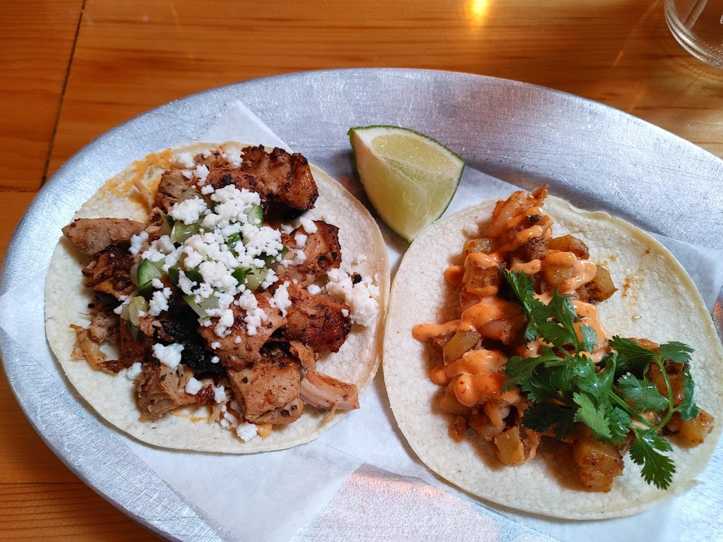 Pilsen Yards | restaurant | 1163 W 18th St, Chicago, IL 60608, USA | 3122432410 OR +1 312-243-2410