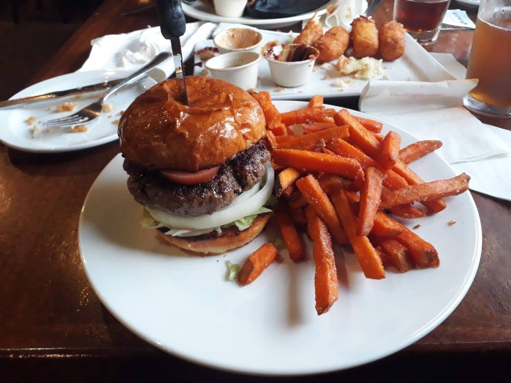 Dirty Oscars Annex | restaurant | 2309 6th Ave, Tacoma, WA 98403, USA | 2535720588 OR +1 253-572-0588