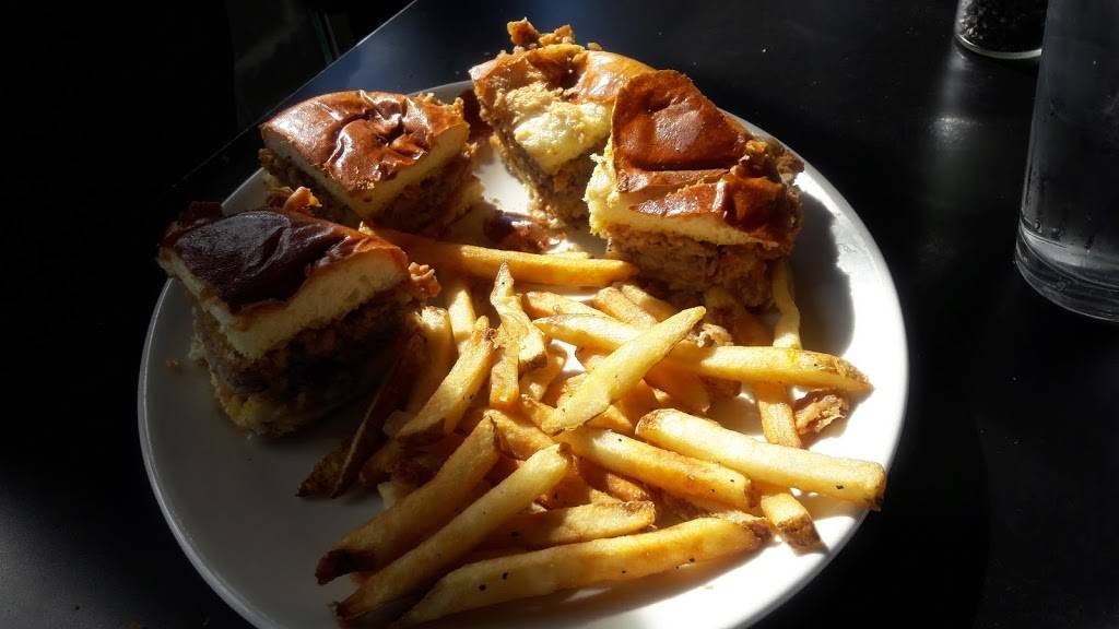 Cotton Patch Cafe | restaurant | 2401 12th Ave NW #105, Ardmore, OK 73401, USA | 5802262110 OR +1 580-226-2110