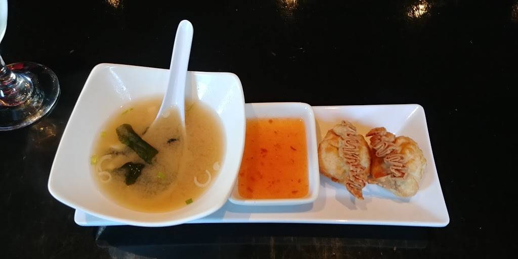 Nano western | restaurant | 4256 N Western Ave, Chicago, IL 60618, USA | 7735886266 OR +1 773-588-6266