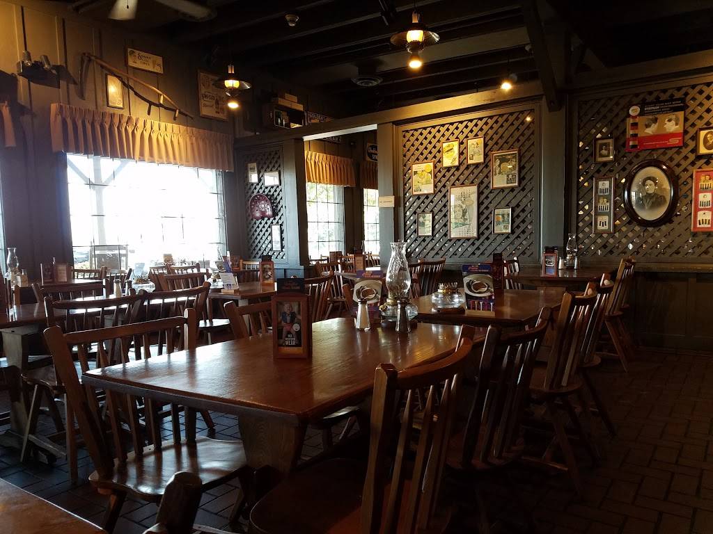 Cracker Barrel Old Country Store | restaurant | 1289 Coffeen St, Watertown, NY 13601, USA | 3157822460 OR +1 315-782-2460