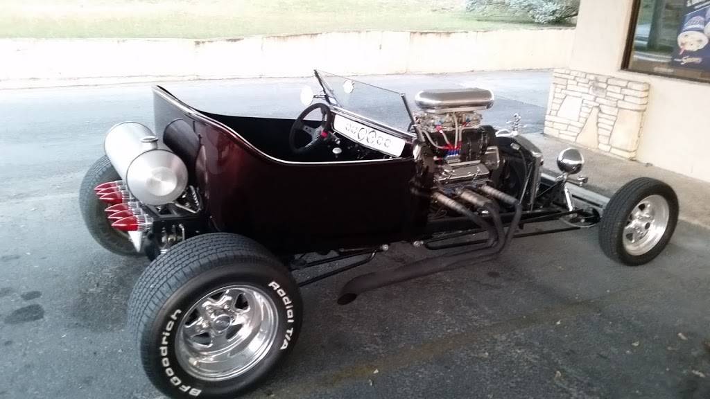 Dairy Queen Store | restaurant | 1101 Sidney Baker, Kerrville, TX 78028, USA | 8308961441 OR +1 830-896-1441