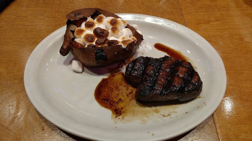 Texas Roadhouse | restaurant | 1860 Evelyn Byrd Ave, Harrisonburg, VA 22801, USA | 5408010324 OR +1 540-801-0324