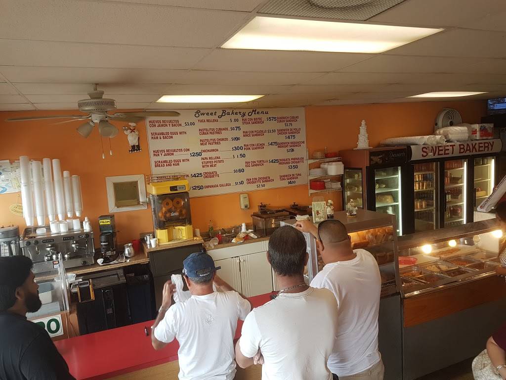 Sweet Bakery Cafeteria | bakery | 1467 N Krome Ave, Homestead, FL 33030, USA | 3052420717 OR +1 305-242-0717