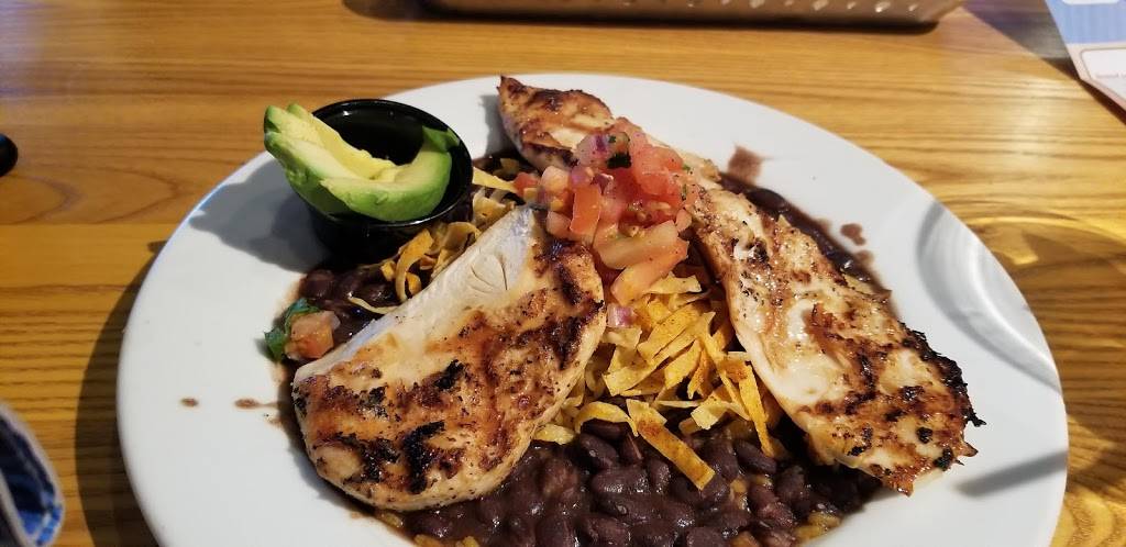 Chilis Grill & Bar | meal takeaway | 10237 N Metro Pkwy W, Phoenix, AZ 85051, USA | 6029974600 OR +1 602-997-4600