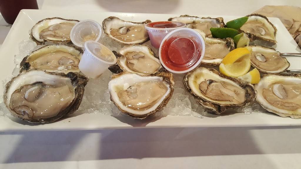 The Crawfish Pot & Oyster Bar | restaurant | 9820 Gulf Fwy #7, Houston, TX 77034, USA | 7133606547 OR +1 713-360-6547