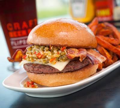 Flipdaddys Brilliant Burgers & Craft Beer Bar | restaurant | 7453 Wooster Pike, Cincinnati, OH 45227, USA | 5132722337 OR +1 513-272-2337