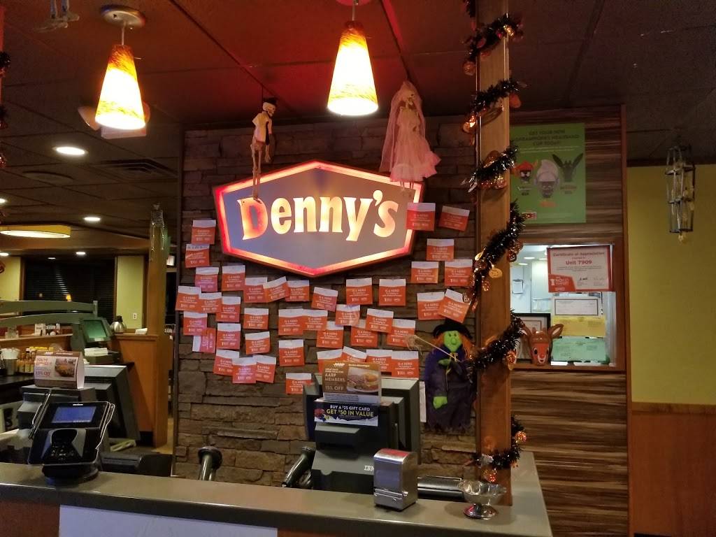 Dennys | restaurant | 3900 28th St SE, Kentwood, MI 49512, USA | 6169428951 OR +1 616-942-8951