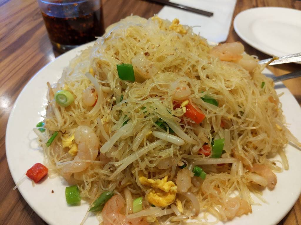 Golden Moon Restaurant | restaurant | 1177 Central Pkwy W #05, Mississauga, ON L5C 3J2, Canada | 9052737666 OR +1 905-273-7666