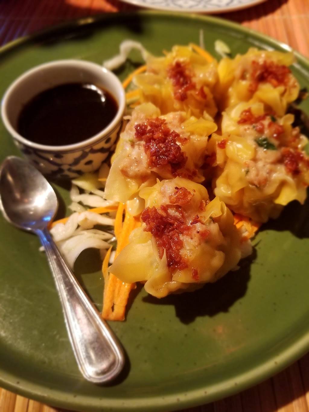 Siam Square Thai Cuisine | restaurant | 1995 Windy Hill Rd SE, Smyrna, GA 30080, USA | 7703331700 OR +1 770-333-1700