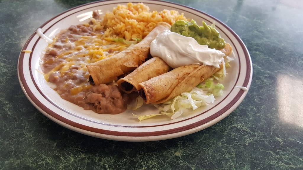 Azteca Restaurante | restaurant | 814 W Lancaster Blvd, Lancaster, CA 93534, USA | 3108317777 OR +1 310-831-7777