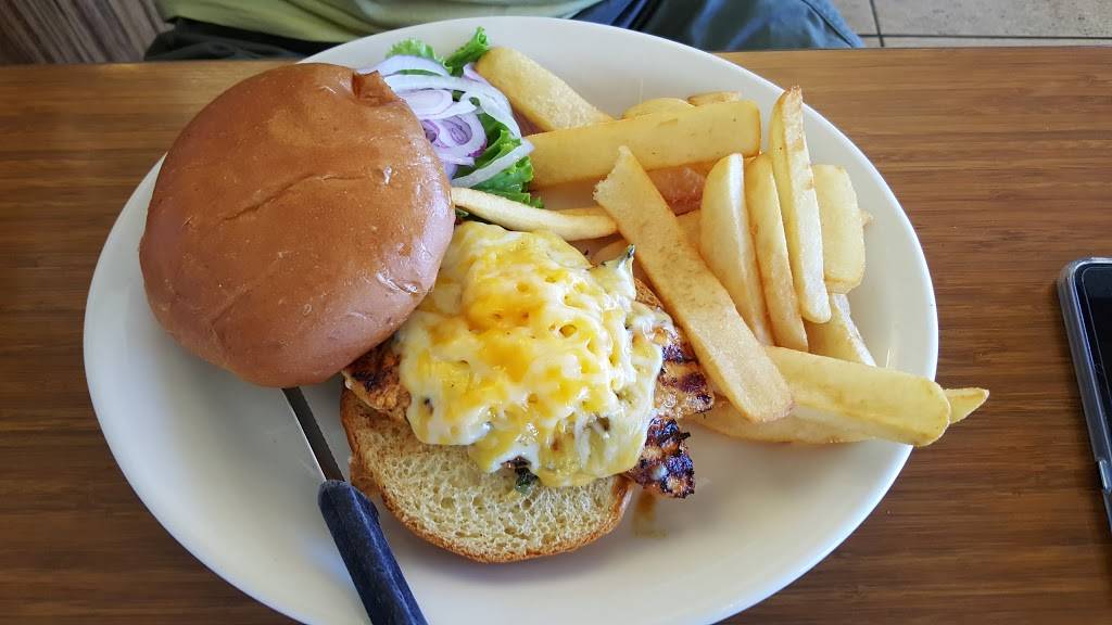 Platte River Bar & Grill | restaurant | 5995 S Santa Fe Dr, Littleton, CO 80120, USA | 3037989356 OR +1 303-798-9356