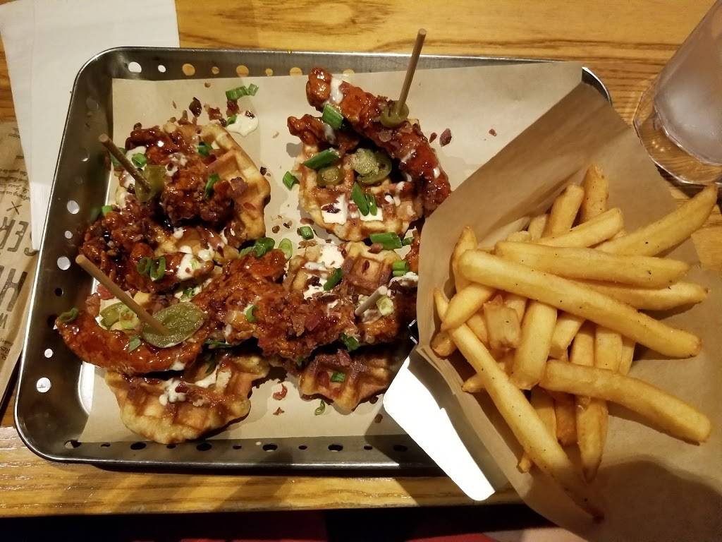 Chilis Grill & Bar | restaurant | 7530 South Las Vegas Boulevard South, Outlet Malls, Las Vegas, NV 89123, USA | 7022702818 OR +1 702-270-2818