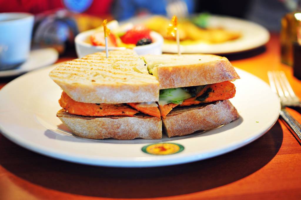 Panini Kabob Grill - Corona Del Mar | restaurant | 2333 East Coast Hwy, Corona Del Mar, CA 92625, USA | 9496758101 OR +1 949-675-8101