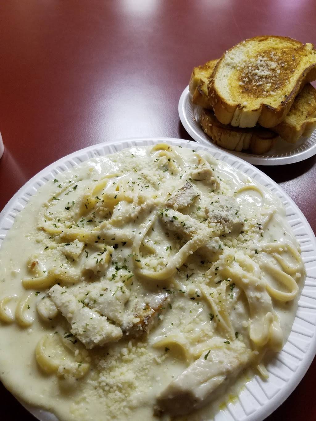 Giovannis Italian Deli/Pasta | restaurant | 6100 NE Antioch Rd, Kansas City, MO 64119, USA | 8164599500 OR +1 816-459-9500