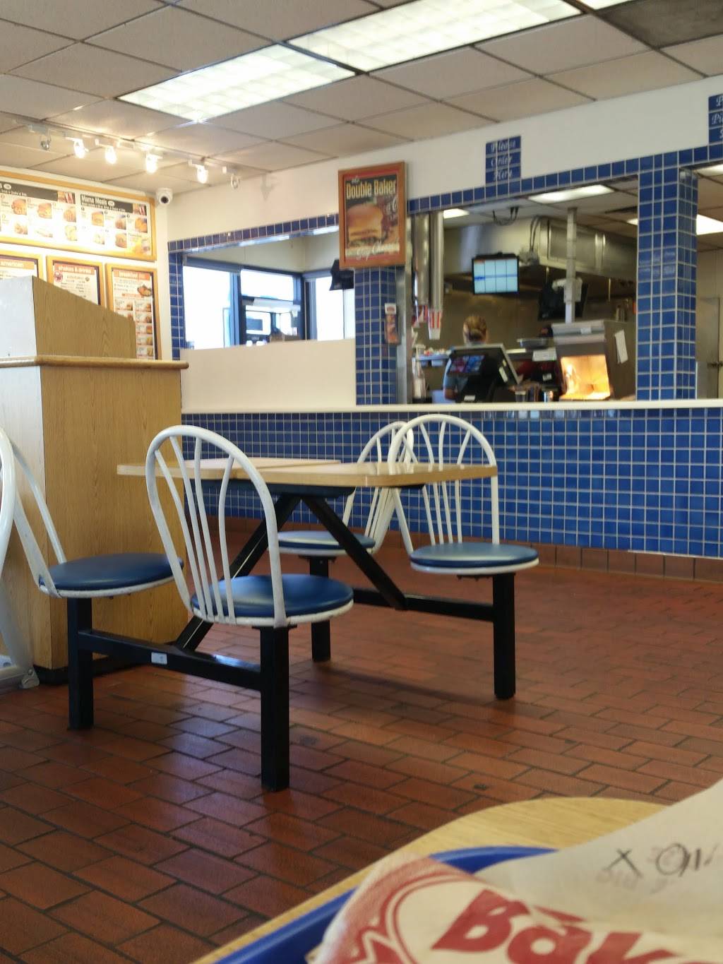Bakers Drive-Thru | restaurant | 8882 Sierra Ave, Fontana, CA 92335, USA | 9098845233 OR +1 909-884-5233