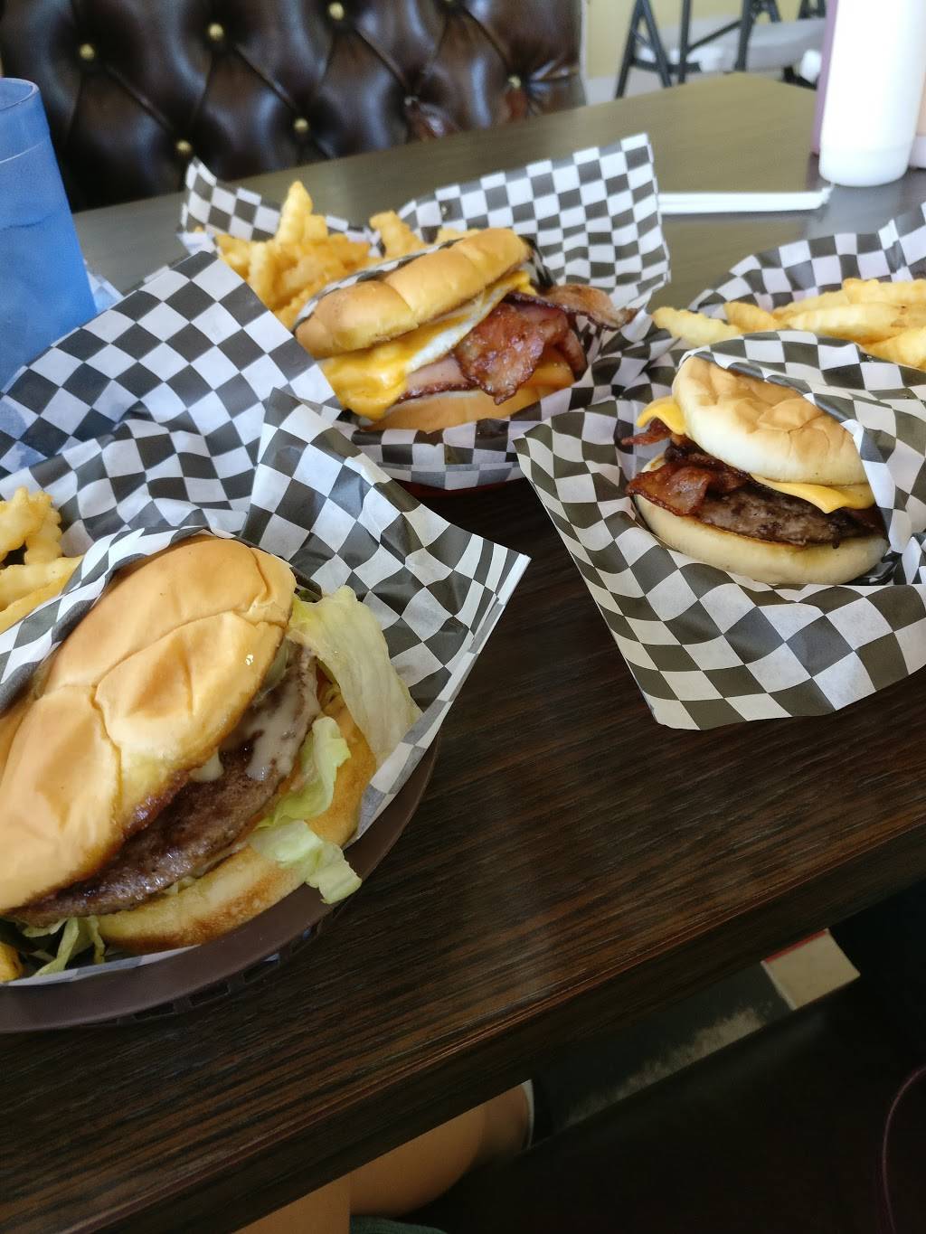 Snack Shack | restaurant | 4690 Franklin Blvd, Eugene, OR 97403, USA | 5417412111 OR +1 541-741-2111