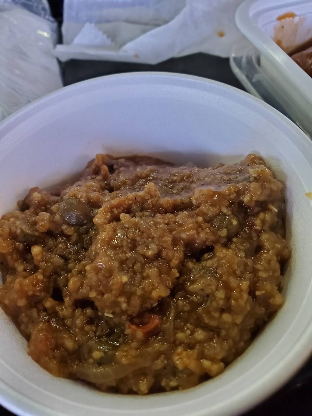 Lynns Bahamian Kitchen | restaurant | 3000 Country Club Ln, Pembroke Park, FL 33009, USA | 9546285859 OR +1 954-628-5859