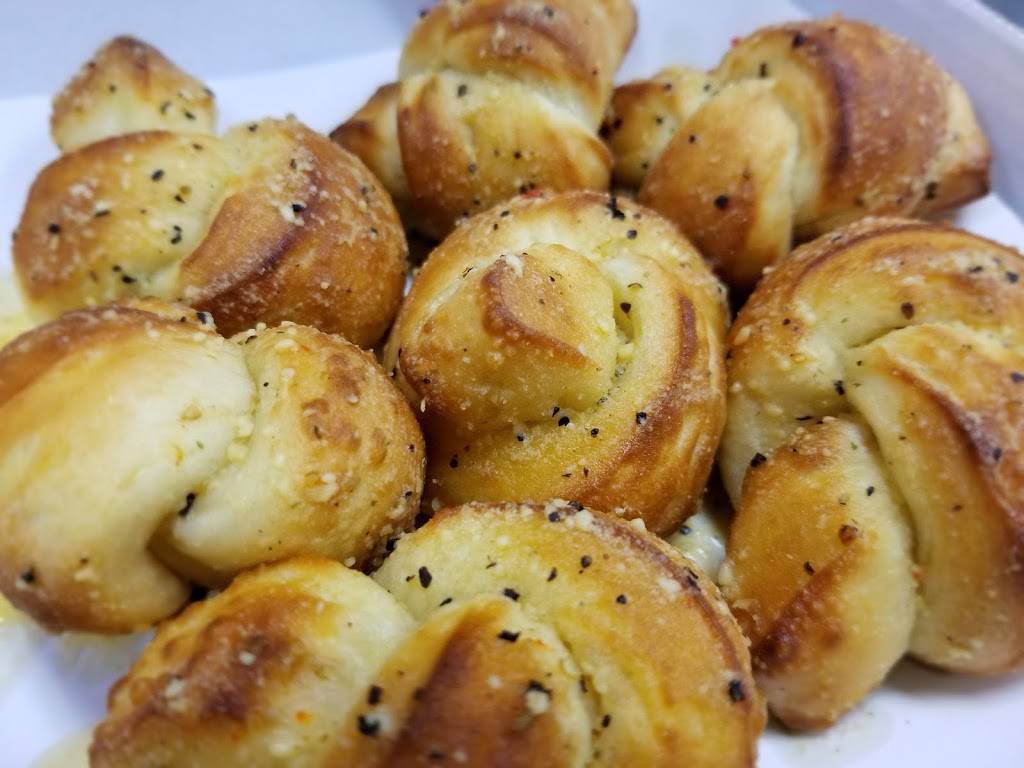 Papa Johns Pizza | restaurant | 215 W Main St, Hyannis, MA 02601, USA | 5087788860 OR +1 508-778-8860