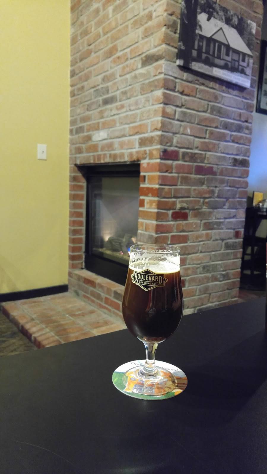 Pizza Shoppe | restaurant | 1105 W Main St, Blue Springs, MO 64015, USA | 8162208848 OR +1 816-220-8848