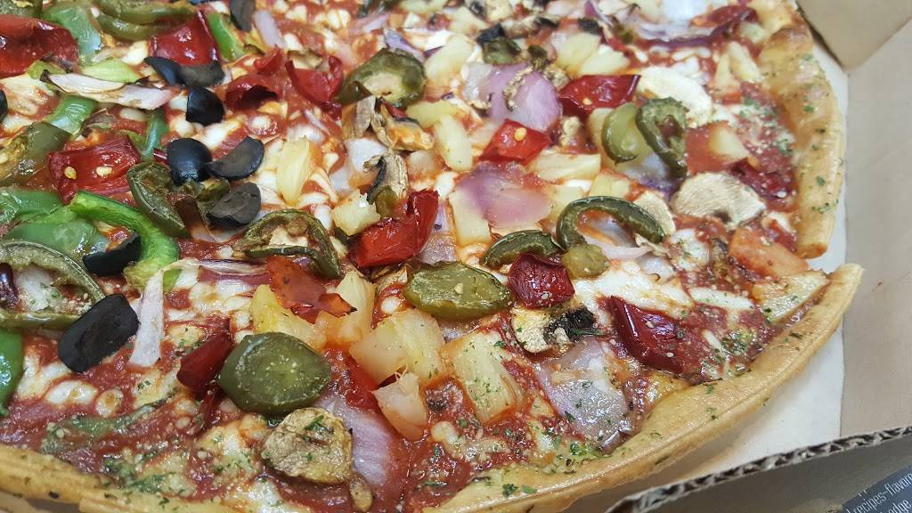 Pizza Hut | restaurant | 43761 Parkhurst Plaza #112, Ashburn, VA 20147, USA | 7037240444 OR +1 703-724-0444