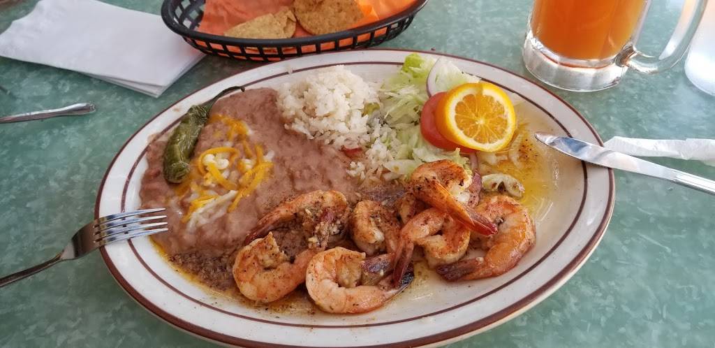 Ostioneria Bahia Mexican & Seafood | restaurant | 144 S Tustin St, Orange, CA 92866, USA | 7149972010 OR +1 714-997-2010