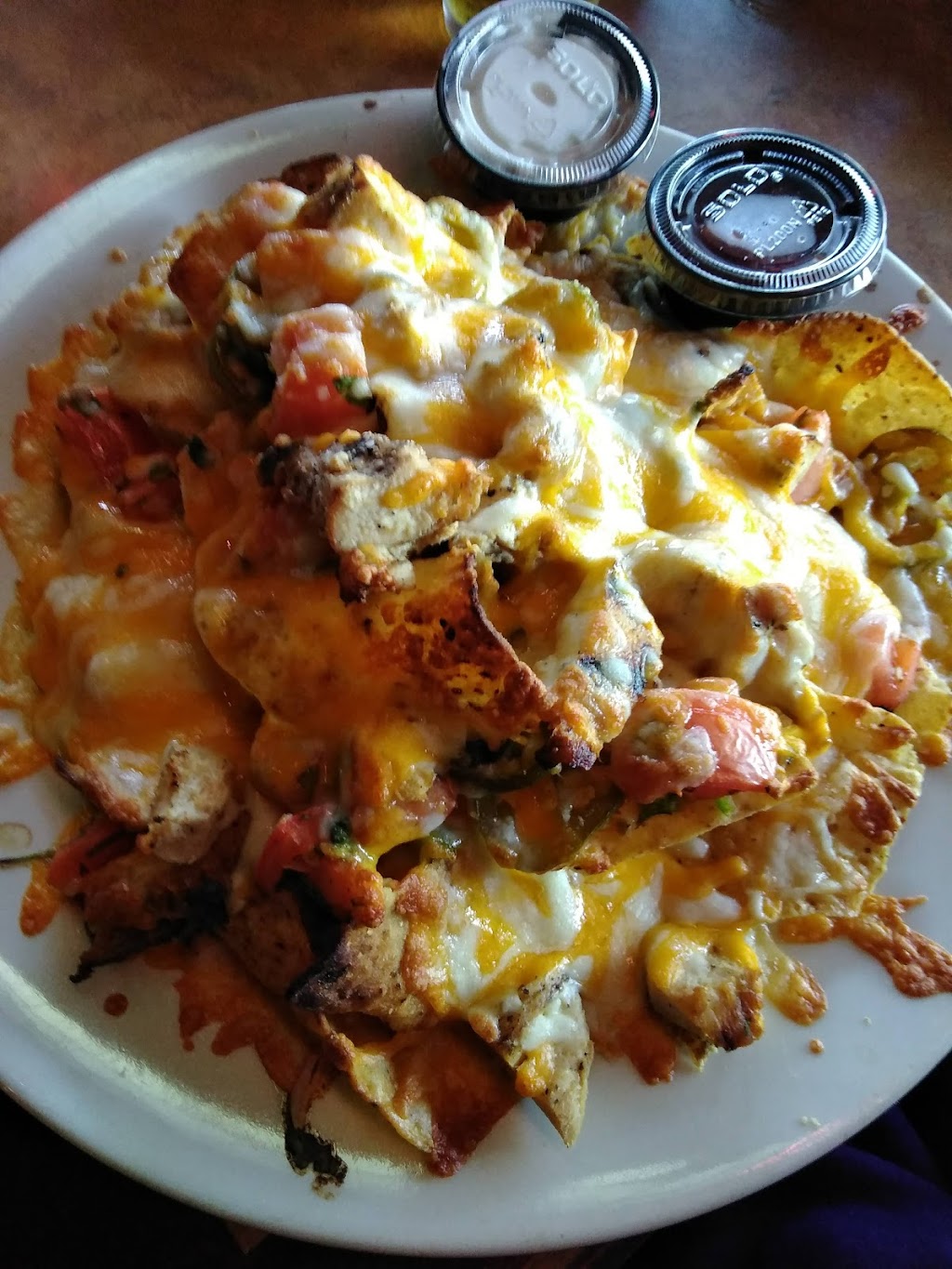 Fraziers On the Avenue | restaurant | 919 W 36th St, Baltimore, MD 21211, USA | 4106624914 OR +1 410-662-4914