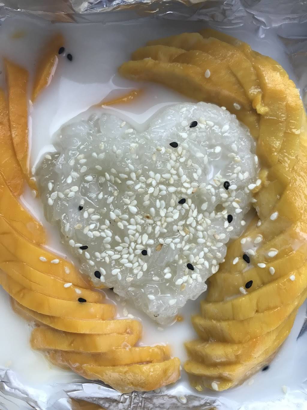 Mama Thai Kitchen | restaurant | 4995 S Alma School Rd #1, Chandler, AZ 85248, USA | 4808951499 OR +1 480-895-1499