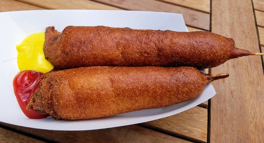 Corn Dog Castle | meal takeaway | 4600 N World Dr, Anaheim, CA 92802, USA | 7147813463 OR +1 714-781-3463