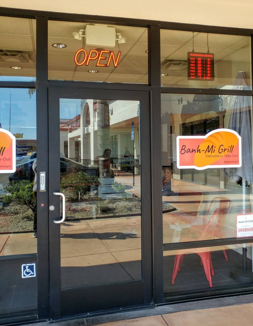 Banh-Mi Grill | restaurant | 2611 E Thompson Blvd Ste #108, Ventura, CA 93003, USA | 8056283637 OR +1 805-628-3637