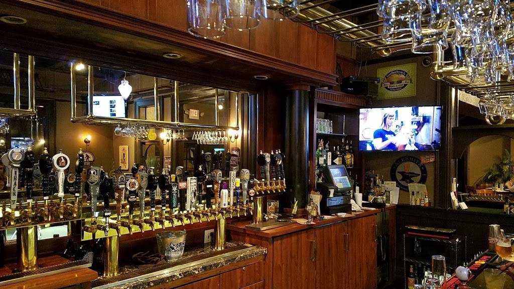 10 East Kitchen & Tap House | restaurant | 10 E Main St, Turlock, CA 95380, USA | 2096691010 OR +1 209-669-1010