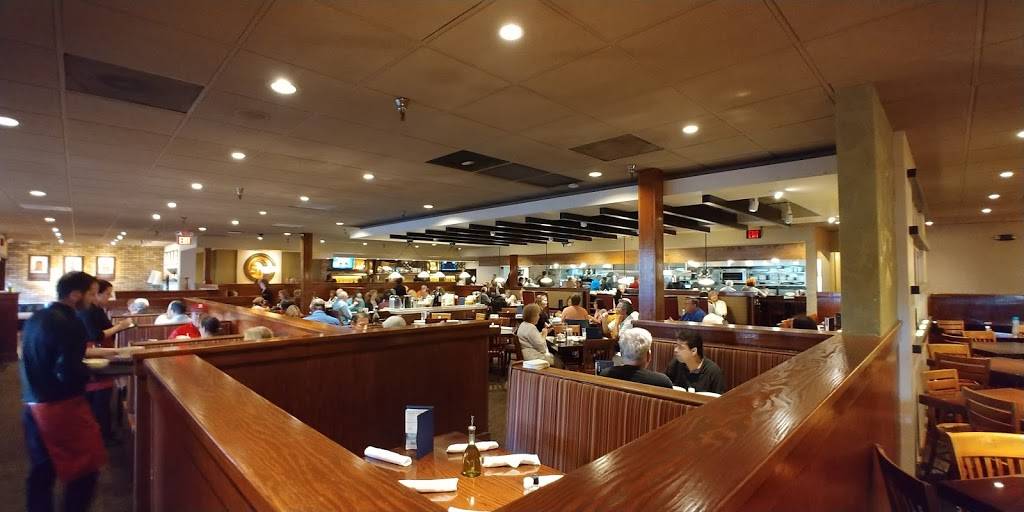 Carrabbas Italian Grill | restaurant | 2200 W Intl Speedway Blvd, Daytona Beach, FL 32114, USA | 3862553344 OR +1 386-255-3344