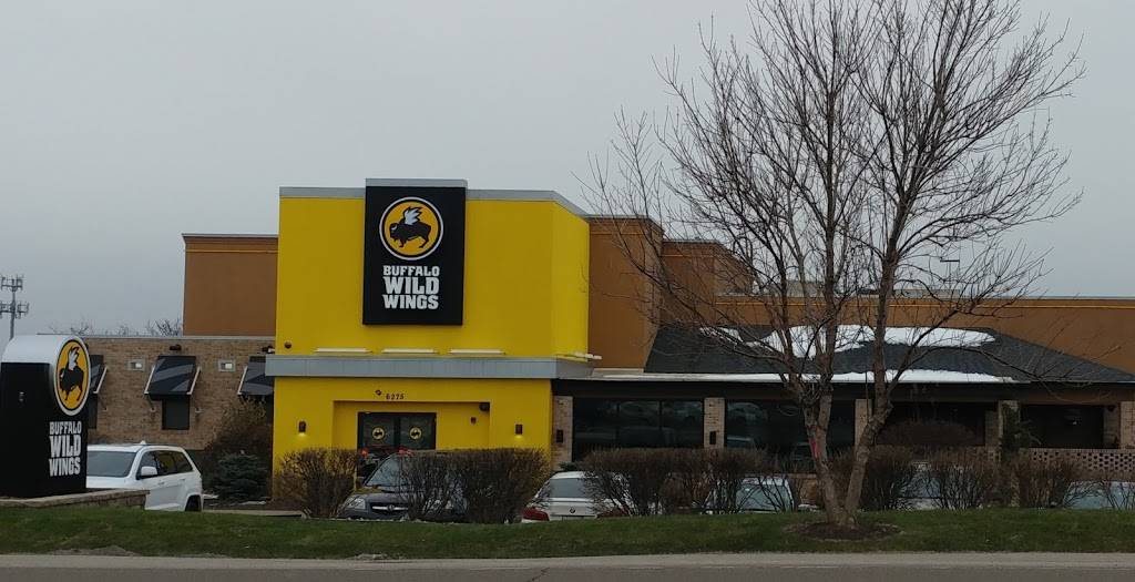 Buffalo Wild Wings | restaurant | 6275 E State St, Rockford, IL 61108, USA | 8153975649 OR +1 815-397-5649