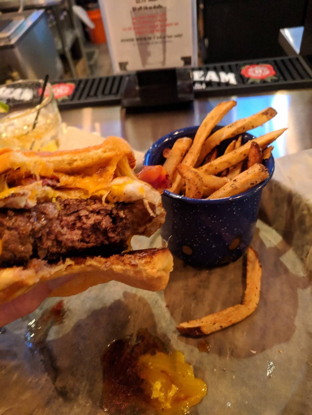 Macks, Great american grill. | restaurant | 801 N Battlefield Blvd, Chesapeake, VA 23320, USA | 7574105790 OR +1 757-410-5790