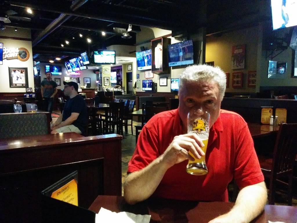 Don Cherrys | restaurant | 320 Eagleson Rd, Kanata, ON K2M 1C9, Canada | 6135996300 OR +1 613-599-6300