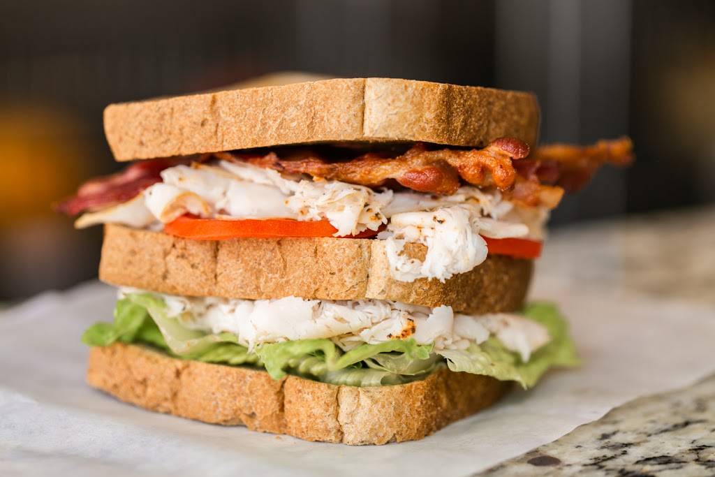 Hot Bagels & More | restaurant | 212 Pacific Ave, Atlantic City, NJ 08401, USA | 6095413488 OR +1 609-541-3488