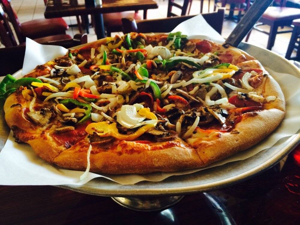 Bella Milano Pizza | meal delivery | 29 St James Blvd, Springfield, MA 01104, USA | 4137464700 OR +1 413-746-4700