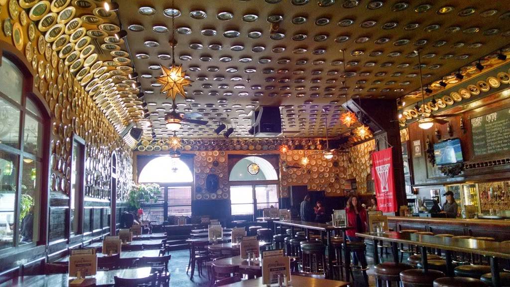 Flying Saucer Draught Emporium | restaurant | 111 10th Ave S #310, Nashville, TN 37203, USA | 6152593039 OR +1 615-259-3039