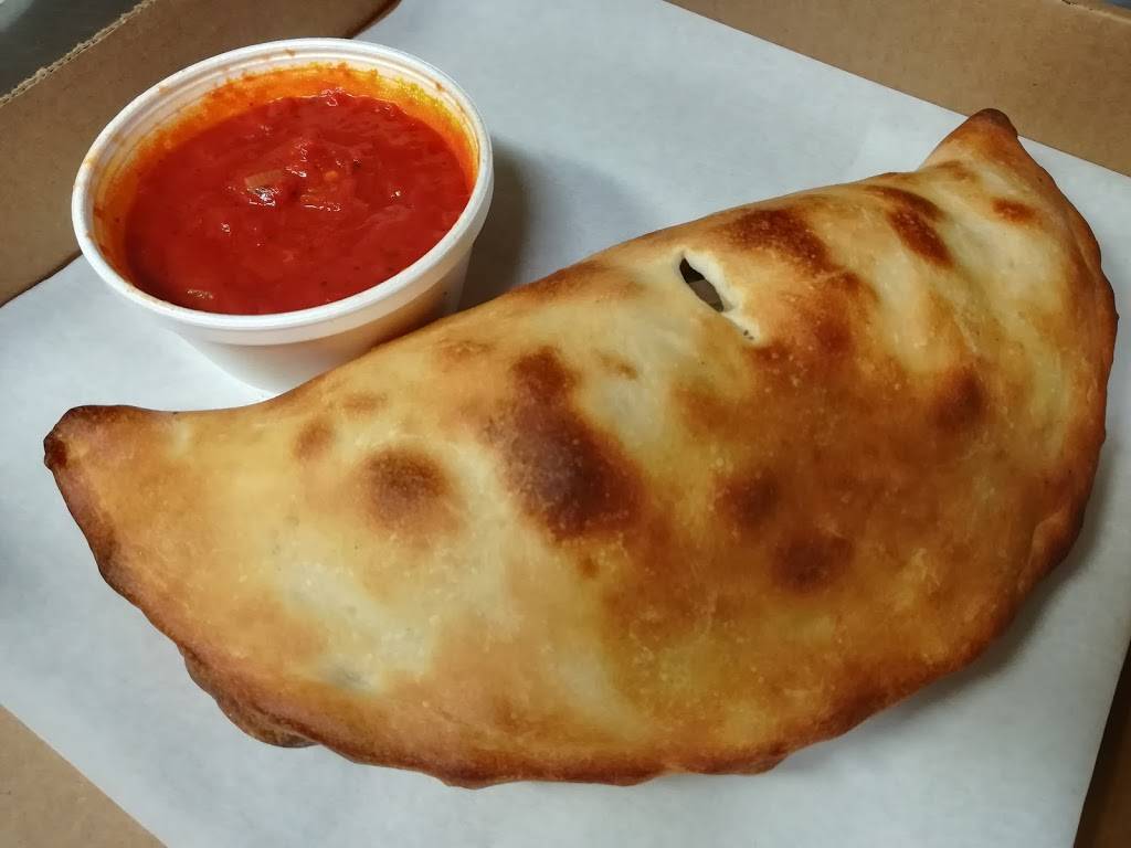 Cusatos | meal takeaway | 605 New Scotland Ave #1, Albany, NY 12208, USA | 5188139001 OR +1 518-813-9001