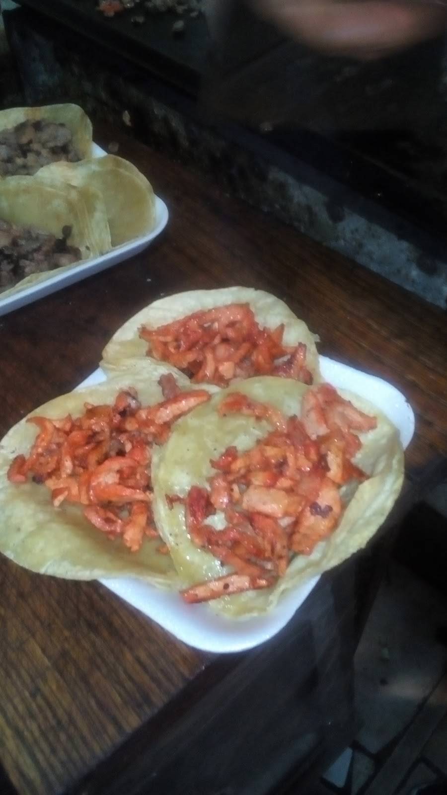 Tacos "Locochon" | restaurant | Calle Miguel Hidalgo 2000, La Gloria, 22645 La Joya, B.C., Mexico | 017441028869 OR +52 744 102 8869