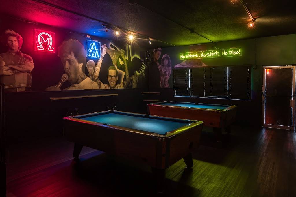 Retro Junkie | night club | 2112 N Main St, Walnut Creek, CA 94596, USA | 9259384140 OR +1 925-938-4140