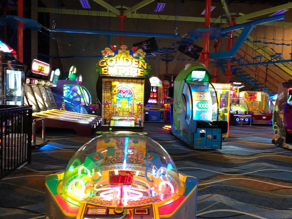 Make Believe Family Fun Center | restaurant | 8303 Day Dr, Parma, OH 44129, USA | 4403855500 OR +1 440-385-5500